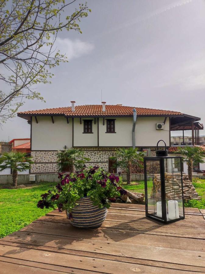 La Veranda Къща За Гости Царево Exteriör bild